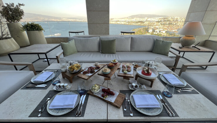 Hyatt Regency İzmir İstinyePark’ta balkon menüsü konsepti