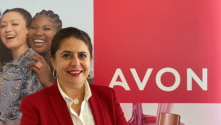 Avon Distribütör Pazarlar Genel Müdürü Pınar Kaçar oldu