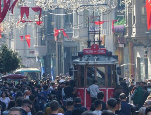 İstiklal Caddesi yüzde 127’lik kira artışıyla rekor kırdı!